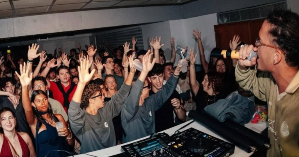 O DJ brasileiro Maycon Douglas