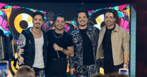 Kaique e Felipe com Guilherme e Benuto