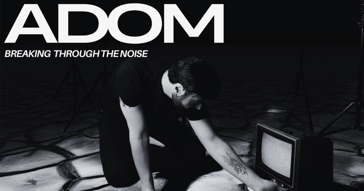 Adom conquista paradas britânicas com 'Ella Tiene el Cuerpo' 2 Adom (divulgação)