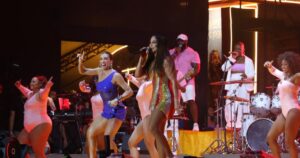 Ivete Sangalo e Lore Improta no Festival de Verã 2025 (Renata Monteiro/Brazil News)