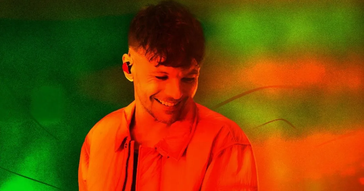 Louis Tomlinson (reprodução - Facebook)