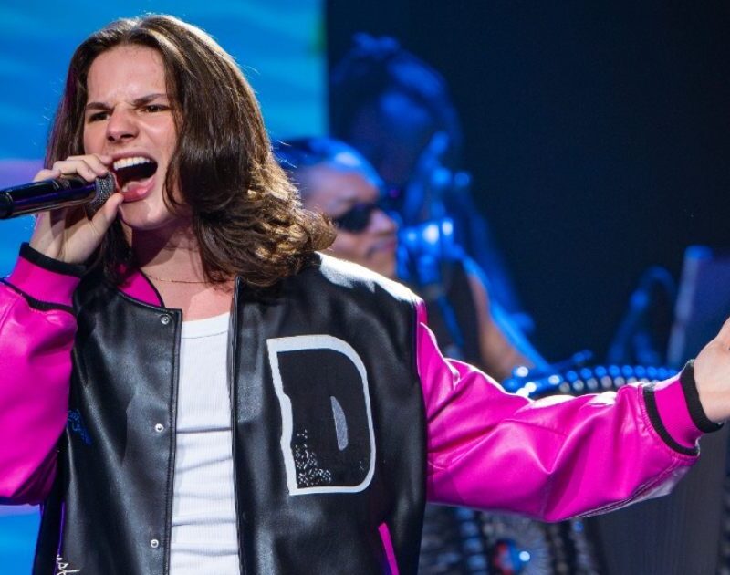 Veja a letra de ‘Camarote’, de Leo Balbinotti