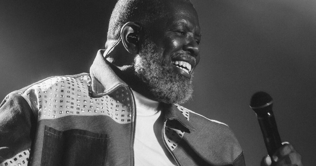 Péricles e Belo celebram o Pagode 90 no encerramento do Festival de Verão 1 CAPA BILLBOARD 1