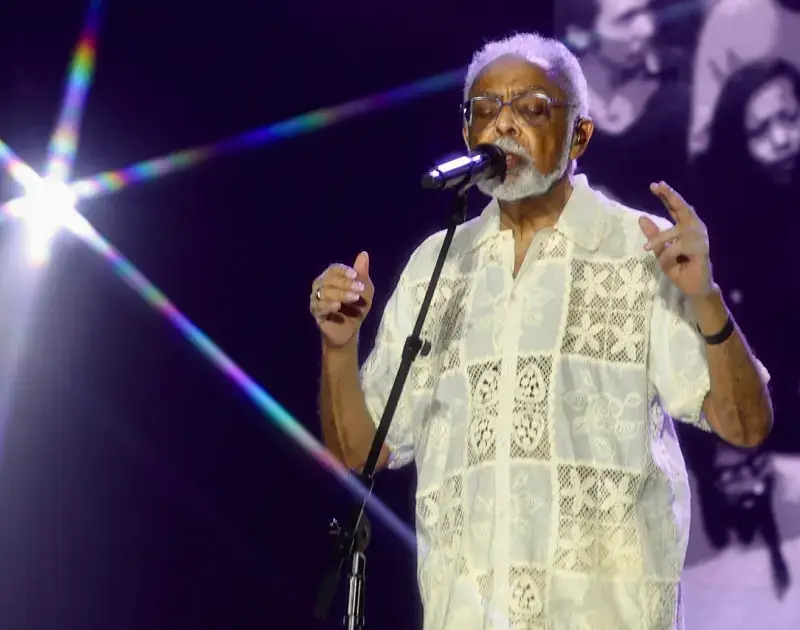 Gilberto Gil encerra turnê ‘Tempo Rei’ com show em família