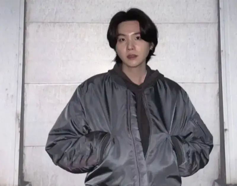 Suga, do BTS, aparece nas redes sociais após quatro meses