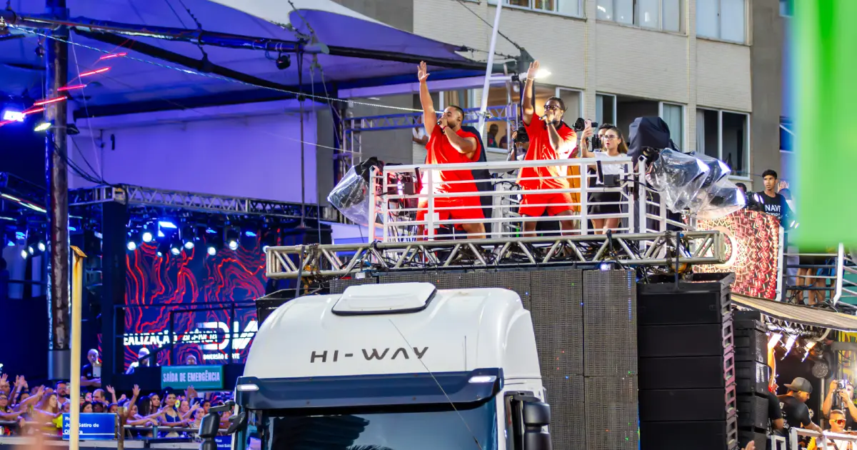 Filhos de Jorge vão receber a banda Magic! durante pré-Carnaval 2 Filhos de Jorge