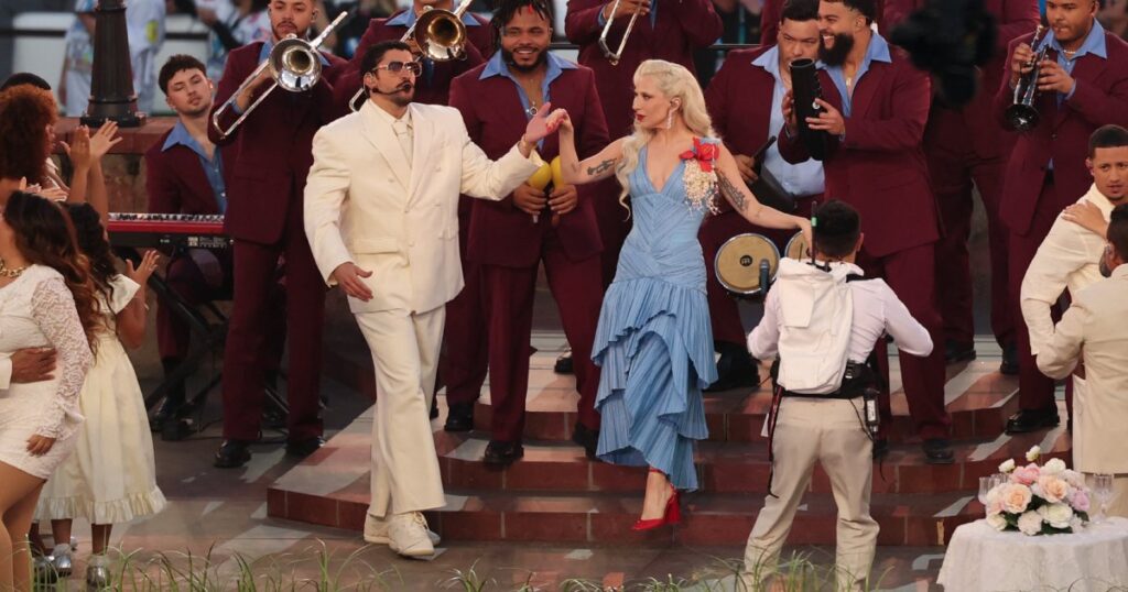 Bad Bunny no Super Bowl com Lady Gaga