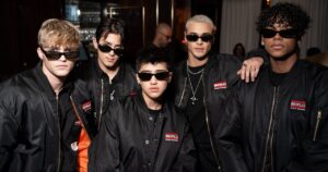 SANTOS BRAVOS na Semana de Moda em Paris