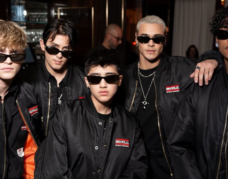 SANTOS BRAVOS falam sobre moda e novo lançamento, ‘KAWASAKI’