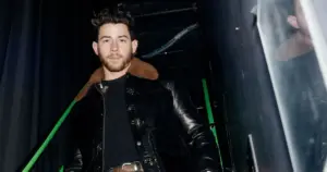 Nick Jonas (reprodução Facebook)