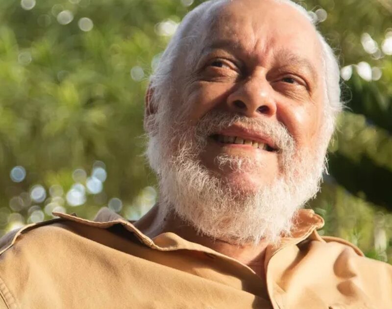 Paulo César Pinheiro: o compositor homenageado no Carnaval de São Paulo