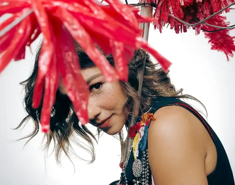 “O frevo é a injeção de ânimo que me acende por dentro” diz Flaira Ferro