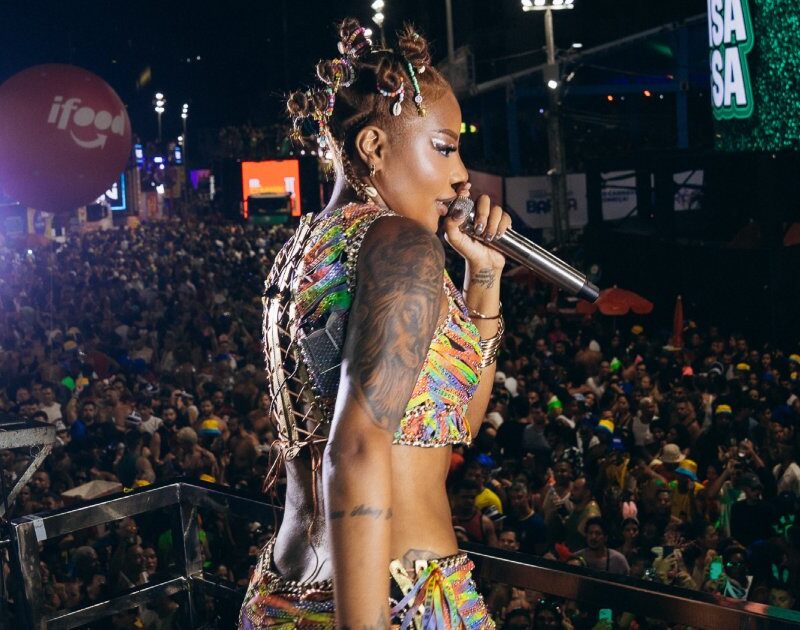 Ludmilla critica falta de apoio à Parada LGBT+ de SP
