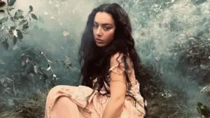 Charli XCX (Paul Kooiker)