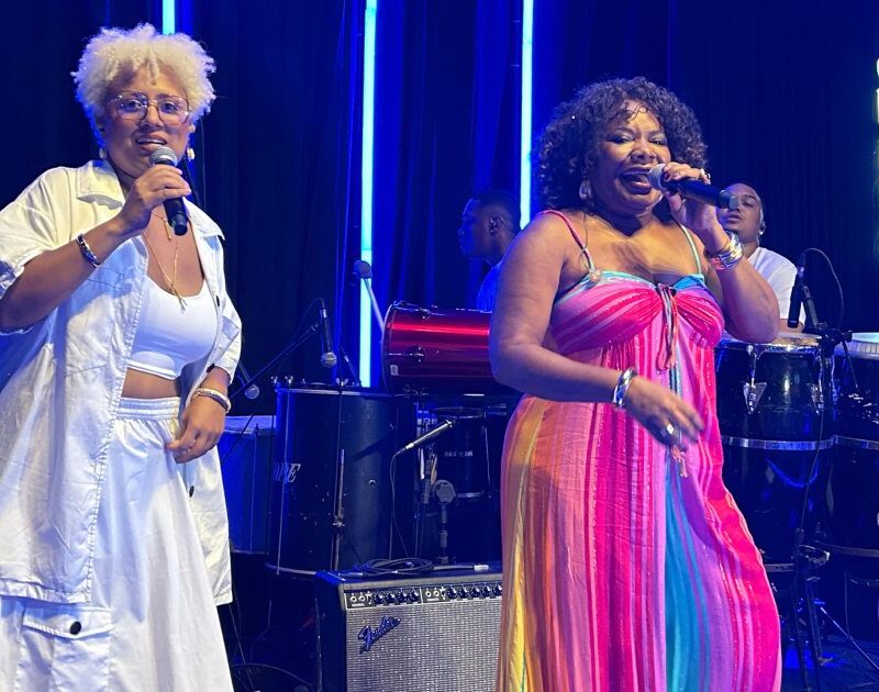 Margareth Menezes homenageia Preta Gil no Expresso 2222