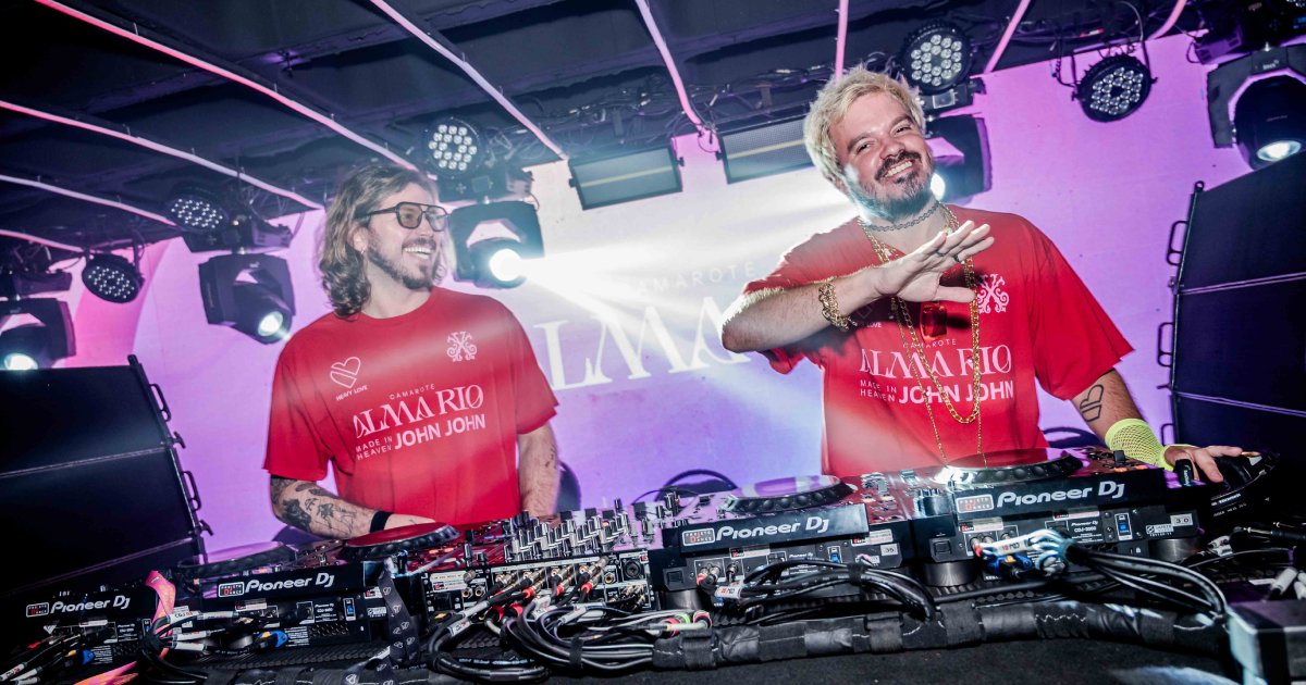 Camarote Alma Rio: veja as fotos da folia na Sapucaí desta sexta (13) 9 Heavy DJs