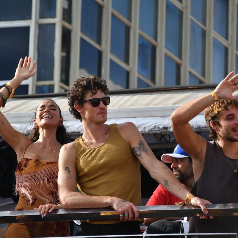 Shawn Mendes marca presença histórica na Bahia e é ‘rebatizado’ por Ivete