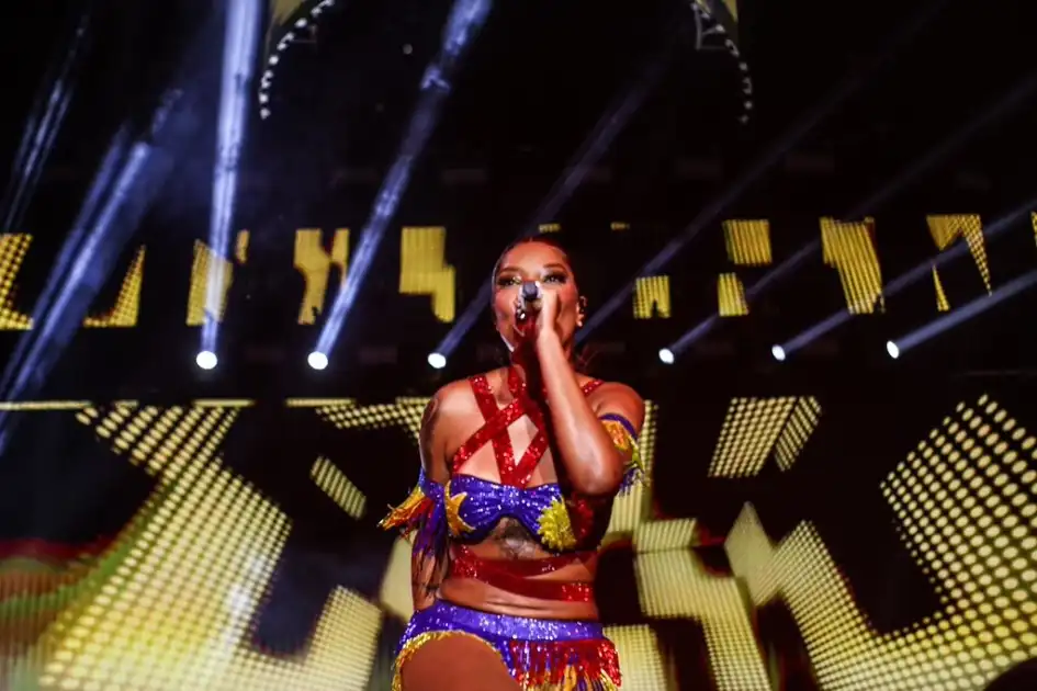 Conversas musicais marcam a terceira noite do Carnaval do Recife 3 Ludmilla Kleyvson Santos Divulgacoo