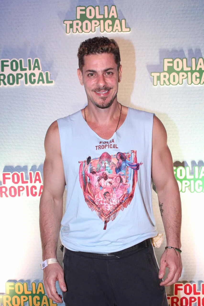 Veja fotos do primeiro dia do Folia Tropical 2026 4 Sacha Bali no Folia Tropical (Marcos Ferreira - Brazil News)