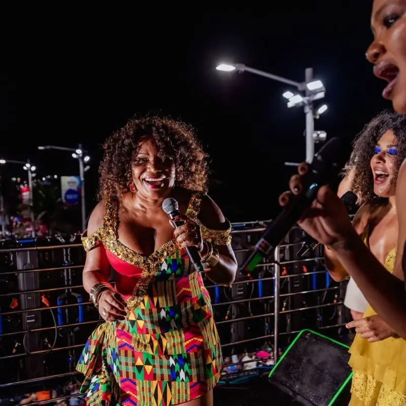 Margareth Menezes comanda noite histórica com Trio da Cultura em Salvador