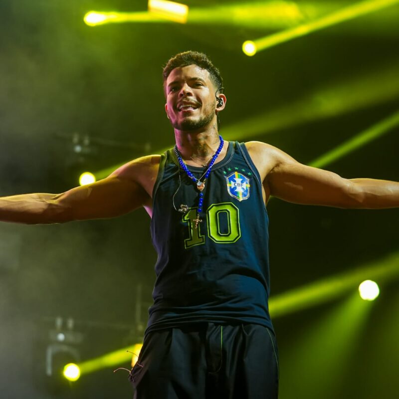 Felipe Amorim mantém os pés no chão, mas quer expandir sucesso