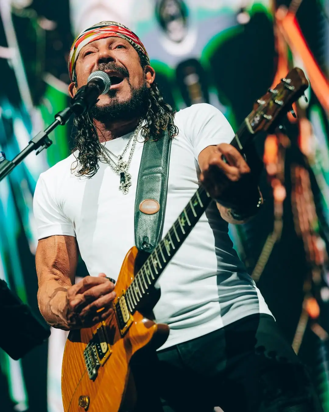 Bell Marques levanta astral do Camarote Salvador; saiba mais 2 Bell Marques no Camarote Salvador 2026 (reprodução Instagram)