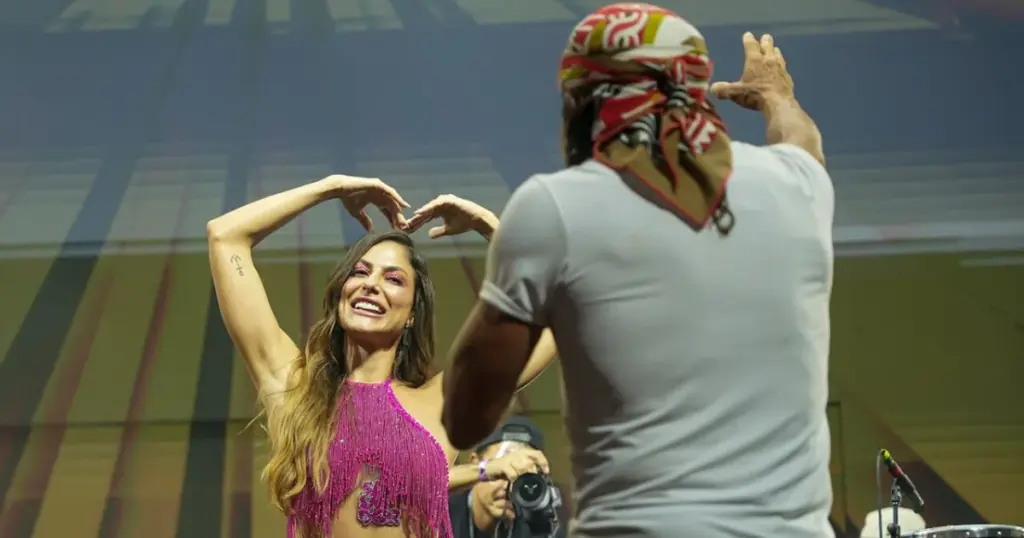 Mari Gonzalez e Bell Marques no Camarote Salvador 2026 (Caio Duran e Thiago Duran - BrazilNews)