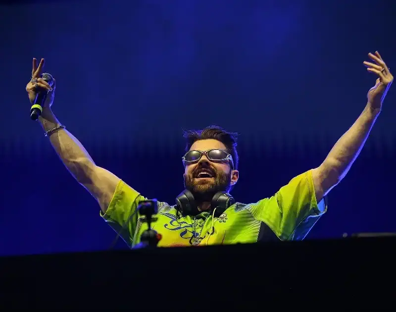 Popsambalanço, telecotecno e outras levadas: Carnaval no Recife é assim