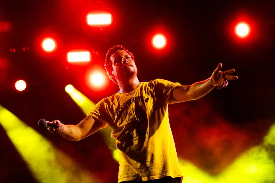 'Existe vida além dos algoritmos', diz criador do festival Rec-Beat 1 Chico Chico Hannah Carvalho Divulgacao