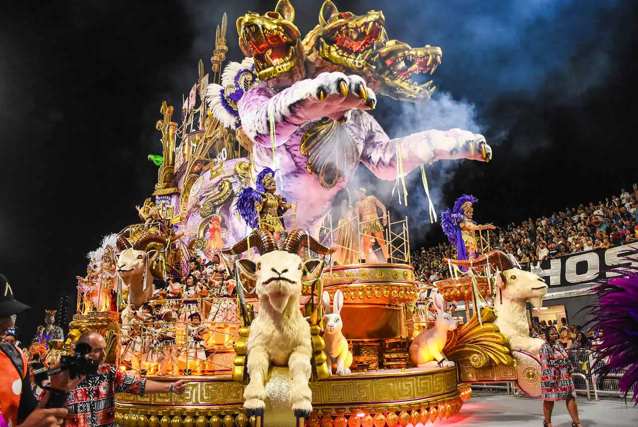 Veja fotos do desfile da Mocidade Alegre em 2026 3 Mocidade Alegre 2026 (Will Dias - Brazil News)