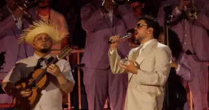 Bad Bunny durante show em SP (Clayton Felizardo/Brazil News)