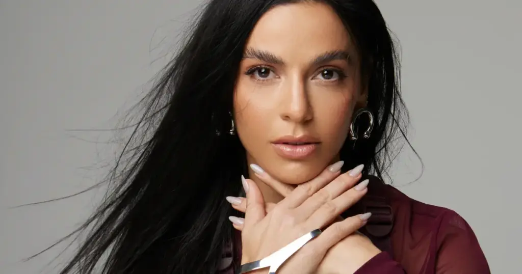 Atração do Lolla, Camila Jun assina com OWA e Braslive mirando exterior 1 Camila Jun