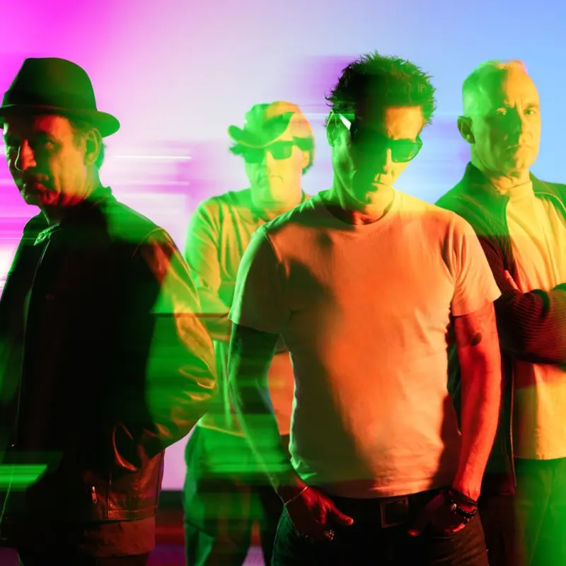 Capital Inicial anuncia turnê com shows em 15 cidades