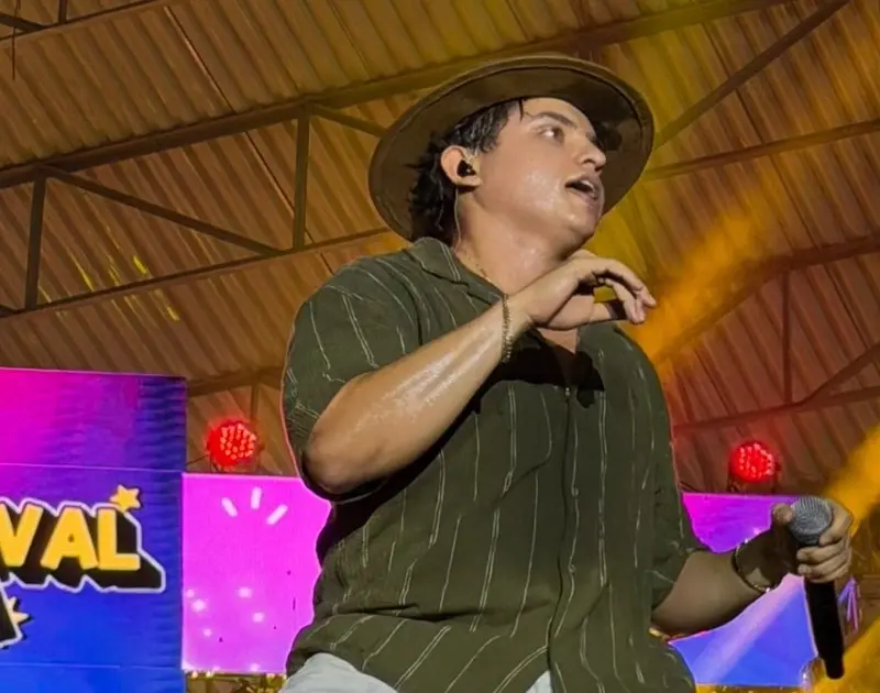 Quem é Filho do Piseiro, destaque na programação ‘Domingo Legal’