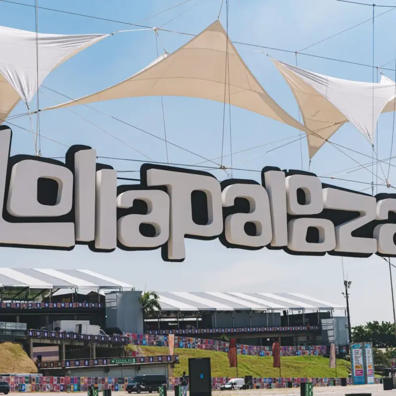 Como assistir ao shows do Lollapalooza Brasil 2026?