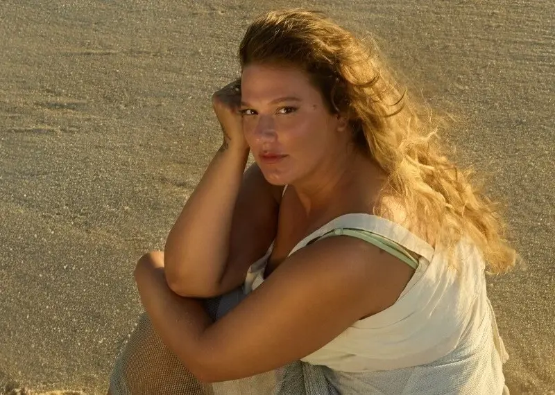 Alice Caymmi lança ‘Gabriela’ e detalha álbum dedicado ao avô