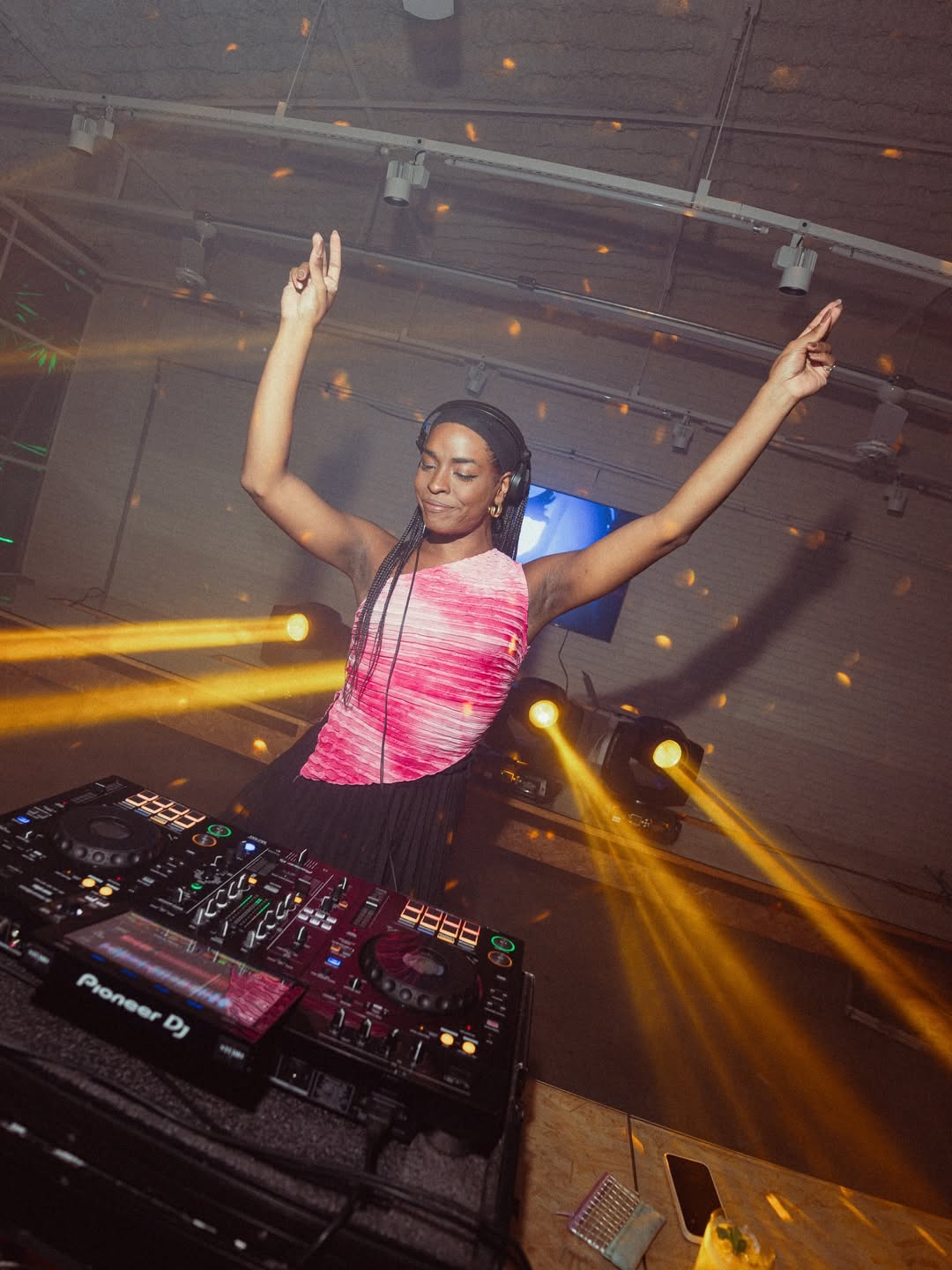 DJ Aya Ibeji (@ianrassari/Instagram)