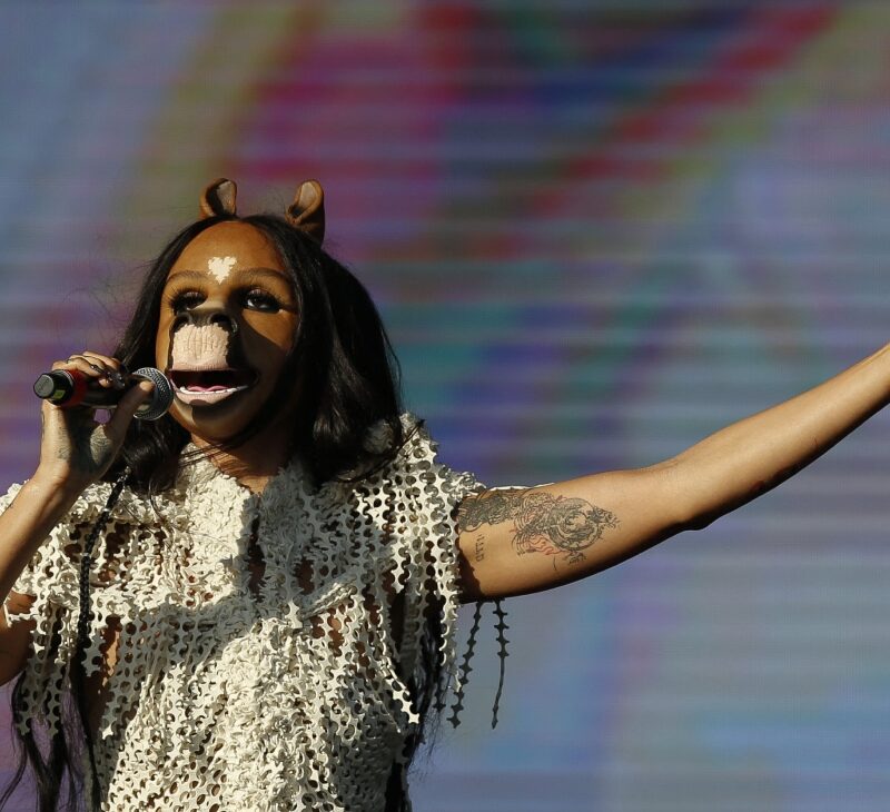 Quem é DJ HorsegiirL, atração do Lollapalooza Brasil 2026