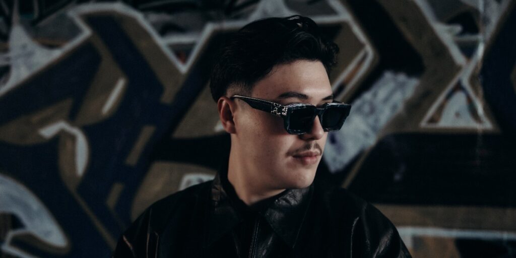 Entre Dois Mundos: Unotopic molda um som urbano latino sem fronteiras 1 Unotopic (Divulgação)