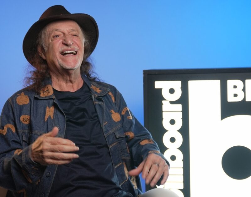 Alceu Valença revela a história por trás de três hits da carreira