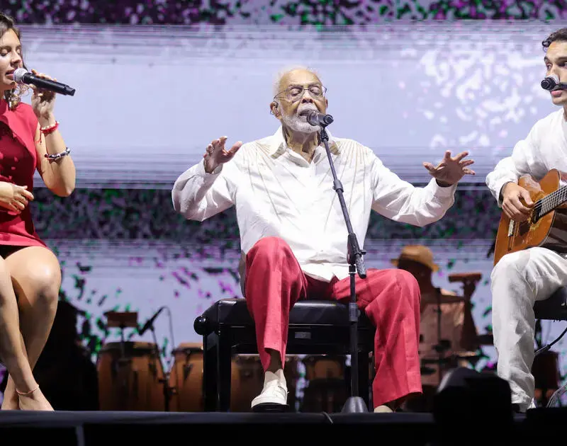 Gilberto Gil dedica último show de ‘Tempo Rei’ a Preta Gil