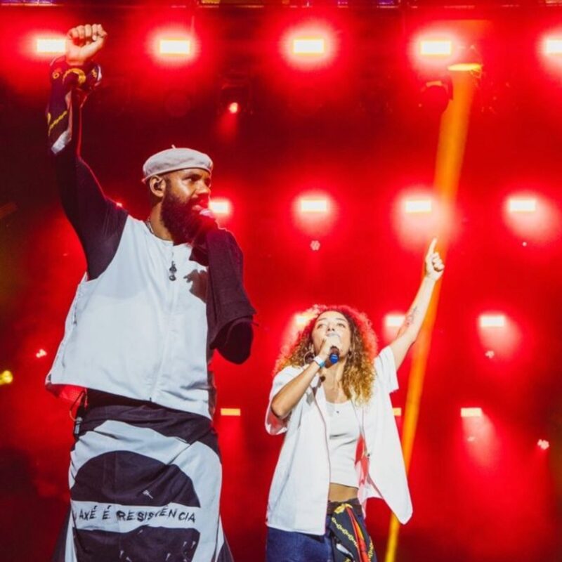 BaianaSystem e Alice Carvalho lançam trilha para ‘Cangaço Novo’