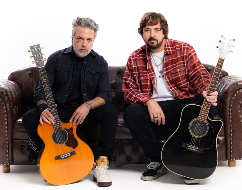 Charlie Brown Jr.: Thiago Castanho e Marcão anunciam turnê