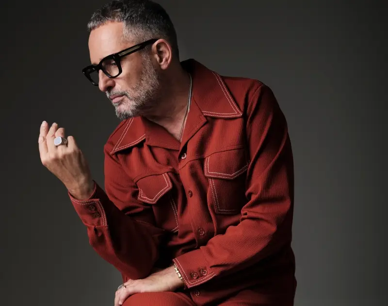 Jorge Drexler celebra tambor que une o Uruguai ao Brasil