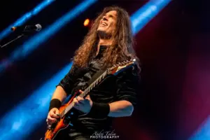 Kiko Loureiro (Divulgação)