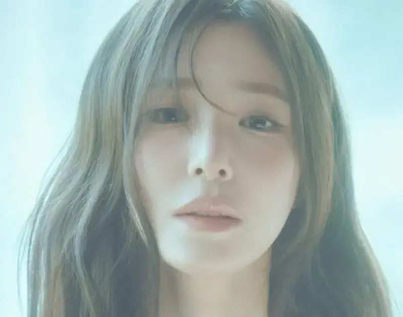 Tiffany Young, do Girls’ Generation, assina com nova gravadora