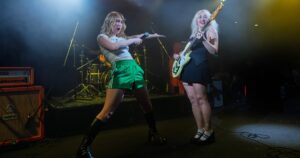 Lambrini Girls (Grosby)