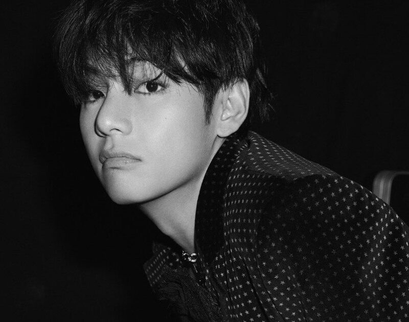 V, do BTS, explica como o exército reconstruiu seu corpo e mente para ‘ARIRANG