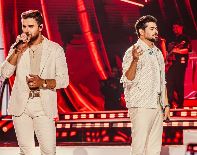 Zé Neto e Cristiano lançam álbum ‘Vocês & Deus’ com 13 faixas inéditas
