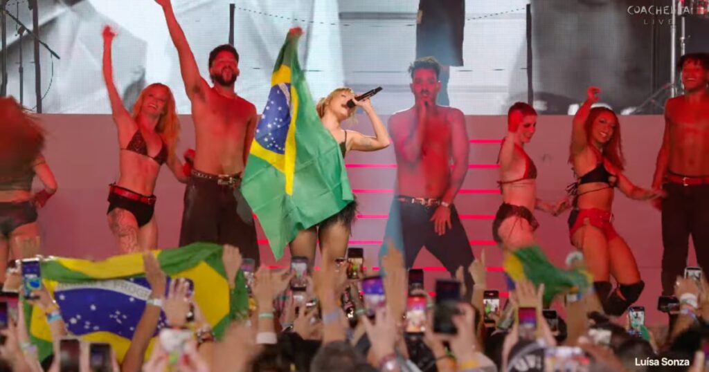 Luisa Sonza no Coachella 2026 (Reprodução YouTube)